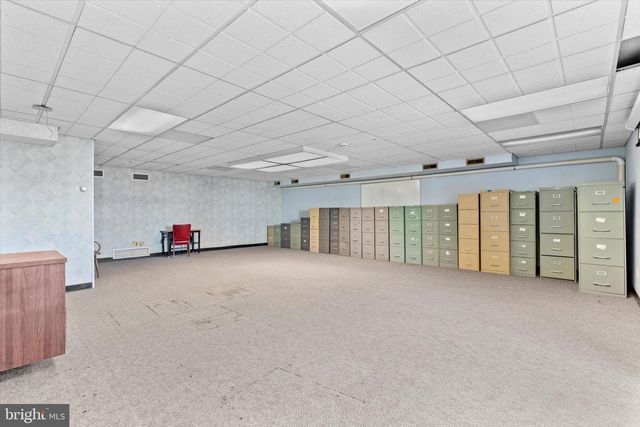 2605 W MARKET ST, York, PA 17404