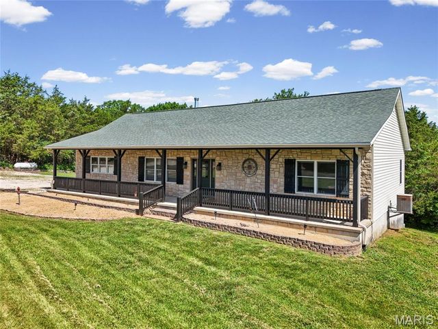 3009 Thompson Road, De Soto, MO 63020