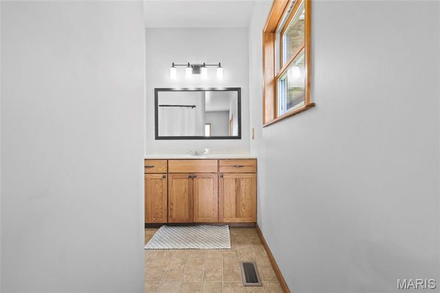 3009 Thompson Road, De Soto, MO 63020