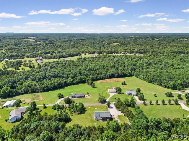 3009 Thompson Road, De Soto, MO 63020