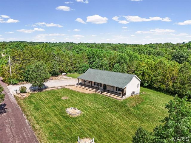 3009 Thompson Road, De Soto, MO 63020