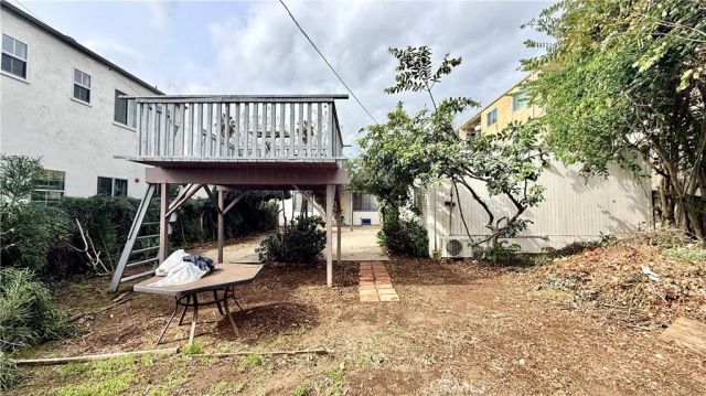 2056 Meridian Avenue, South Pasadena, CA 91030