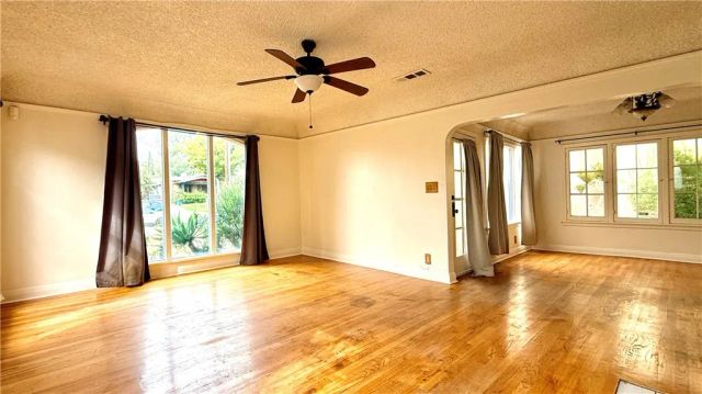 2056 Meridian Avenue, South Pasadena, CA 91030