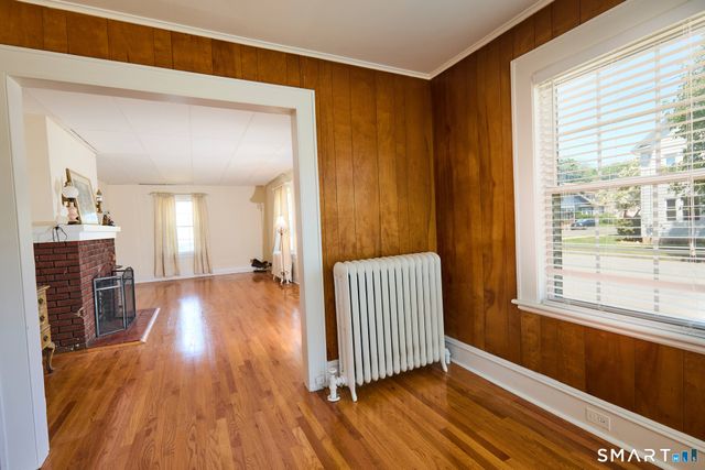 131 Aldine Avenue, Bridgeport, CT 06604