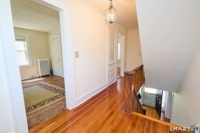 131 Aldine Avenue, Bridgeport, CT 06604