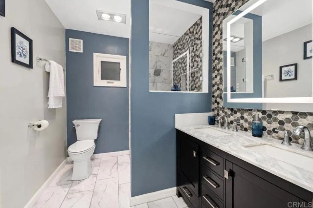 8745 Glenira Avenue, La Mesa, CA 91941