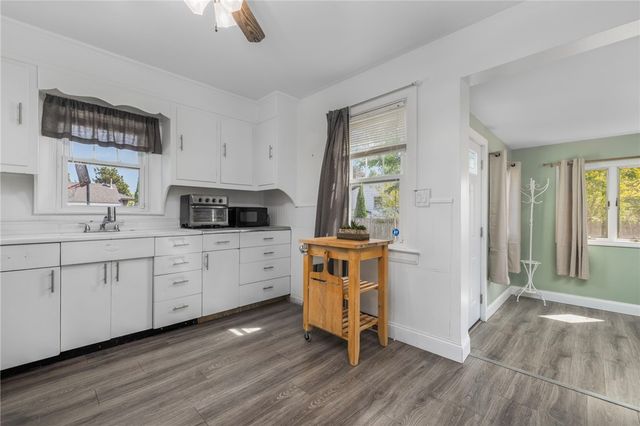 68 Maryland Avenue, Warwick, RI 02888
