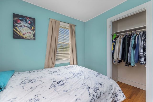 68 Maryland Avenue, Warwick, RI 02888