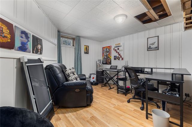 68 Maryland Avenue, Warwick, RI 02888