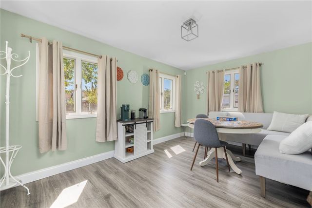 68 Maryland Avenue, Warwick, RI 02888
