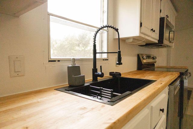 551 Pon Pon Plantation Avenue, Round O, SC 29474