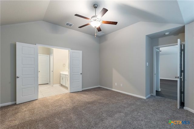 1120 Eagle Crossing, Seguin, TX 78155