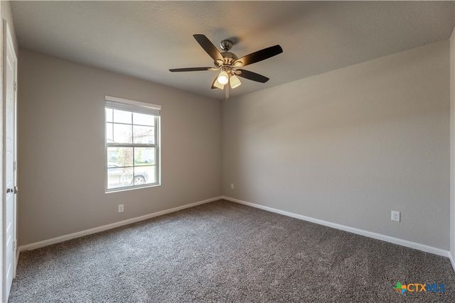 1120 Eagle Crossing, Seguin, TX 78155