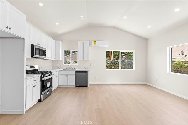 6028 McNees Ave, Whittier, CA 90606