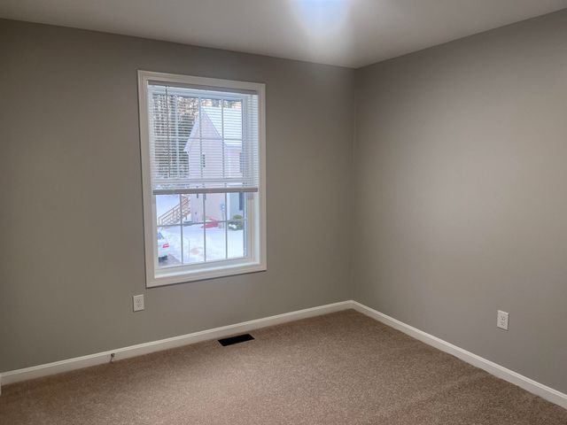 8A Red Oak Way, Boscawen, NH 03303