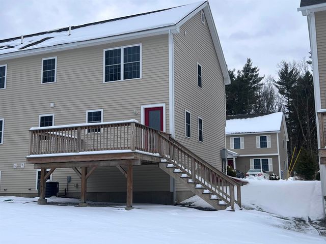 8A Red Oak Way, Boscawen, NH 03303