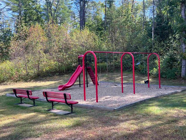 8A Red Oak Way, Boscawen, NH 03303