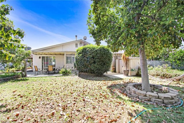 16510 Iris, Fontana, CA 92335