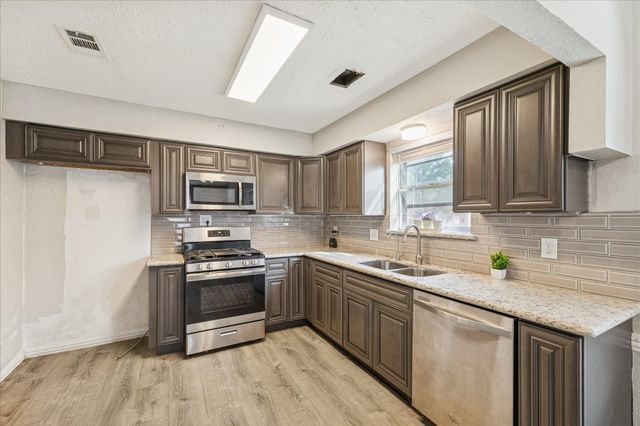 3503 Willie Way, Spring, TX 77380