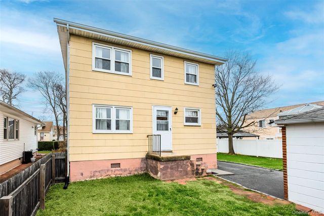 3066 Western Boulevard, Baldwin, NY 11510