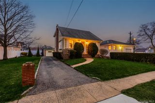 3066 Western Boulevard, Baldwin, NY 11510