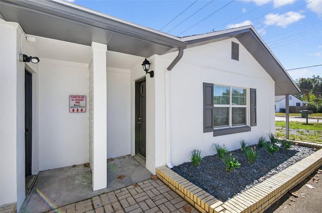 3709 W GRAY STREET, Tampa, FL 33609