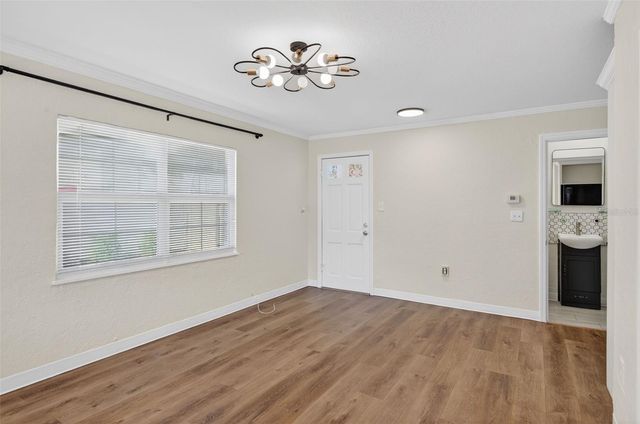 3709 W GRAY STREET, Tampa, FL 33609