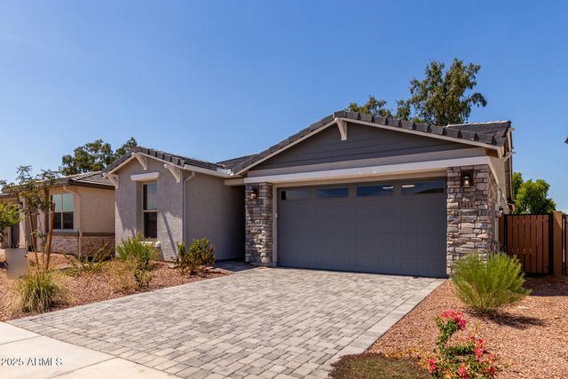 5414 W LAS PALMARITAS Drive, Glendale, AZ 85302