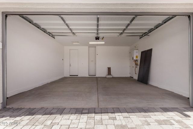 5414 W LAS PALMARITAS Drive, Glendale, AZ 85302