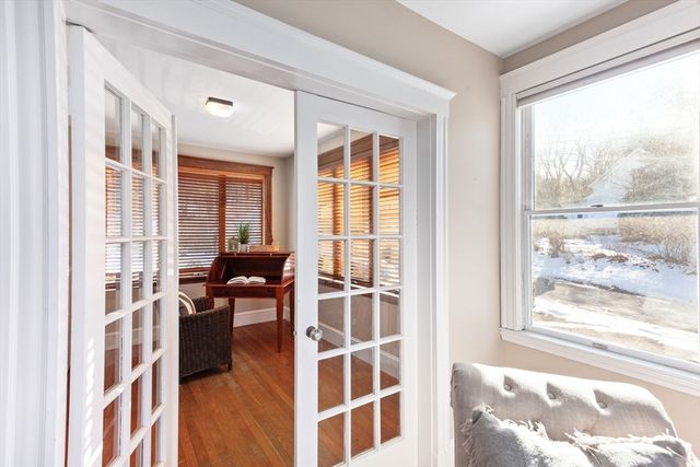 177 Oak St, Wakefield, MA 01880