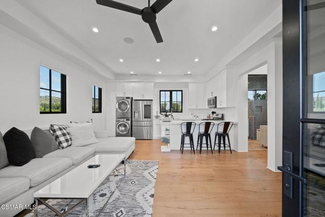 5099 Barnard Street, Simi Valley, CA 93063