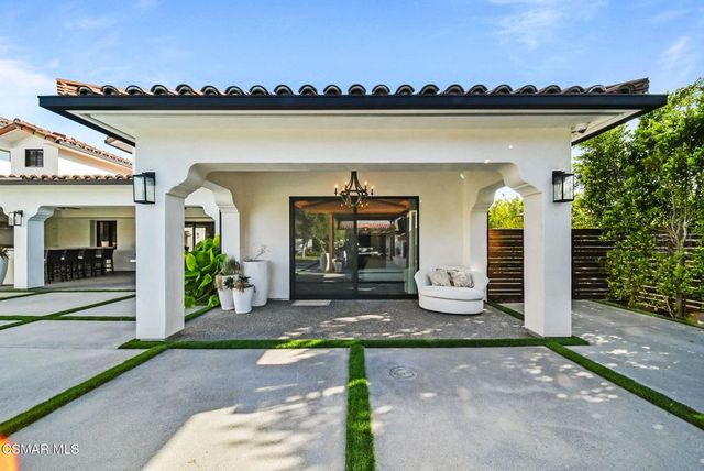 5099 Barnard Street, Simi Valley, CA 93063
