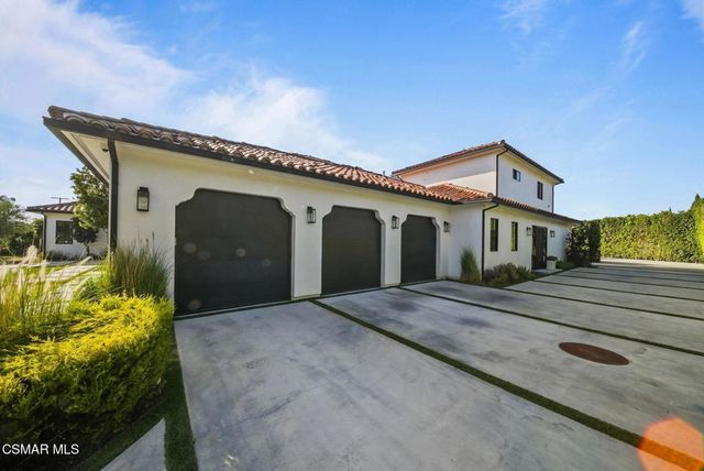 5099 Barnard Street, Simi Valley, CA 93063