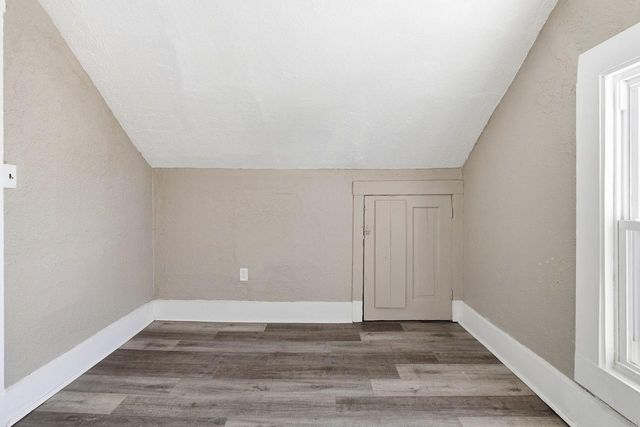 2013 De Koven AVENUE, Racine, WI 53403