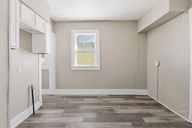 2013 De Koven AVENUE, Racine, WI 53403