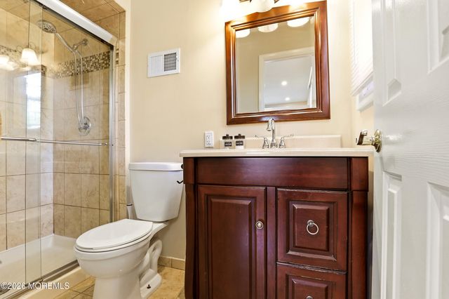 337 Hilltop Road, Toms River, NJ 08753