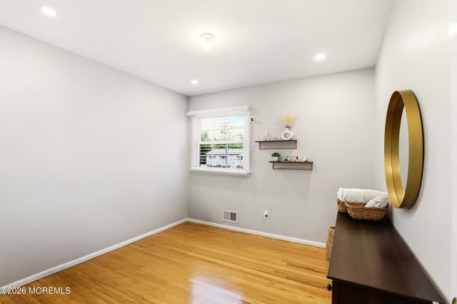337 Hilltop Road, Toms River, NJ 08753