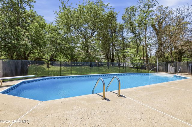 337 Hilltop Road, Toms River, NJ 08753