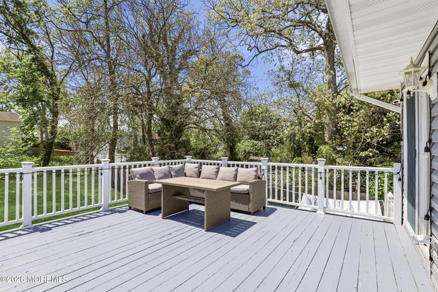 337 Hilltop Road, Toms River, NJ 08753