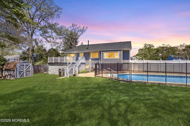 337 Hilltop Road, Toms River, NJ 08753