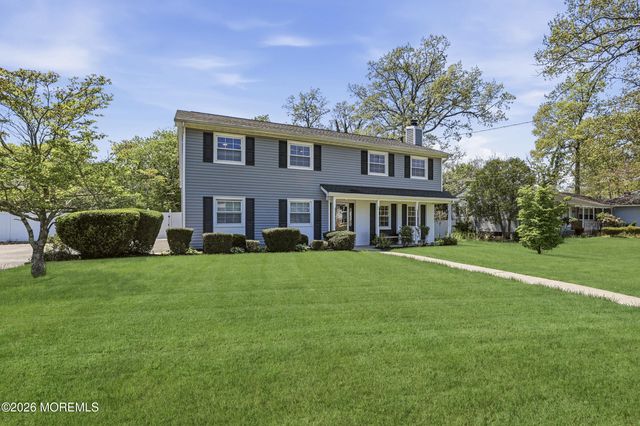 337 Hilltop Road, Toms River, NJ 08753