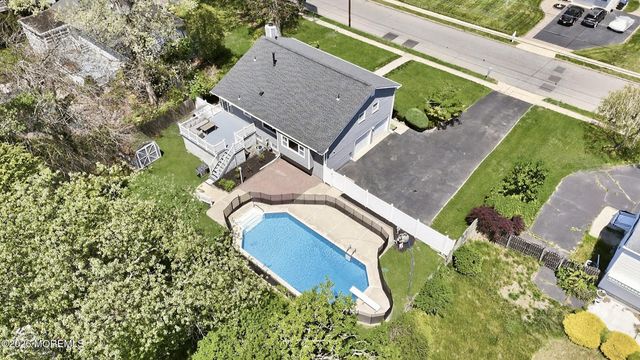 337 Hilltop Road, Toms River, NJ 08753
