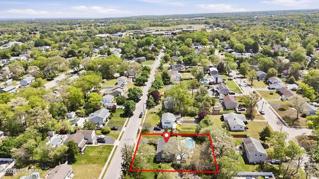 337 Hilltop Road, Toms River, NJ 08753
