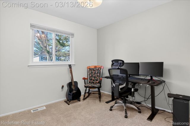 2236 Mentone Street, Wolverine Lake Village, MI 48390