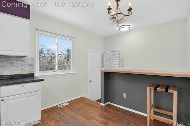 2236 Mentone Street, Wolverine Lake Village, MI 48390