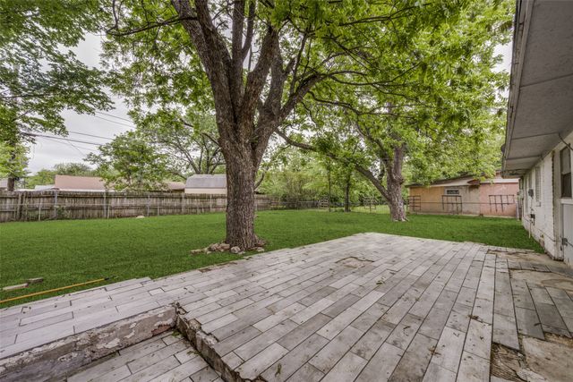 1901 Proctor Drive, Grand Prairie, TX 75051