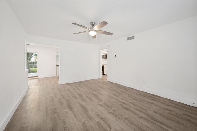 1901 Proctor Drive, Grand Prairie, TX 75051