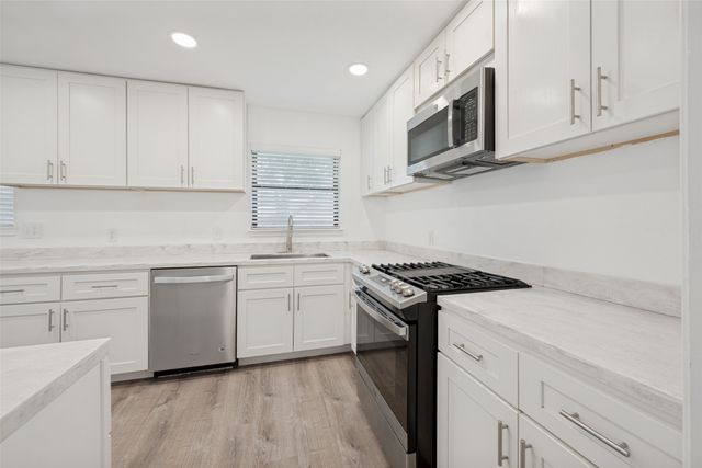 1901 Proctor Drive, Grand Prairie, TX 75051