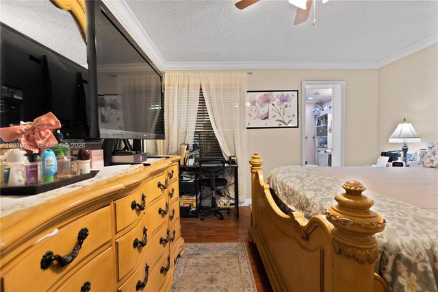 3777 NW 78th Avenue 9C, Davie, FL 33024