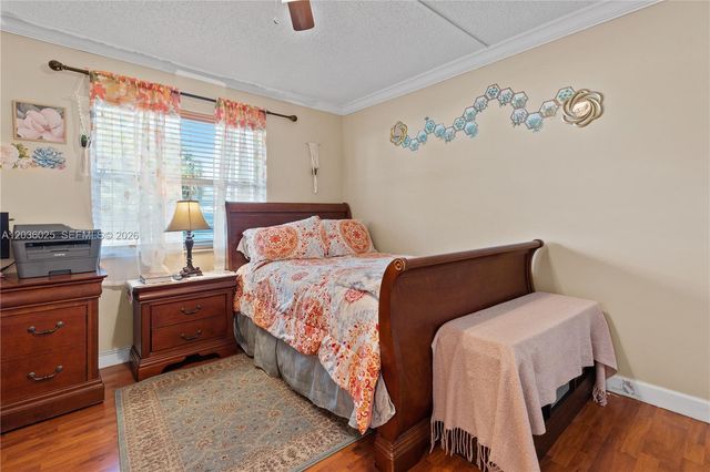 3777 NW 78th Avenue 9C, Davie, FL 33024